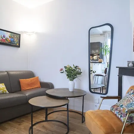 Cosy And Quiet In Apartment
